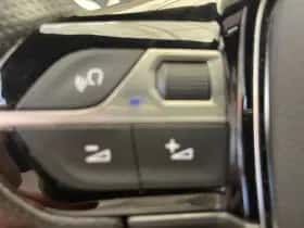 Peugeot 3008 (2020) thumbnail 21