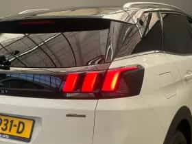 Peugeot 3008 (2019) thumbnail 25