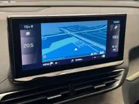 Peugeot 5008 (2023) thumbnail 23