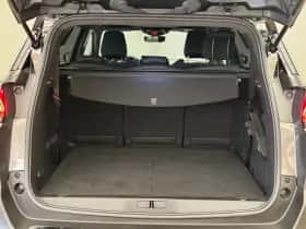 Peugeot 5008 (2023) thumbnail 7