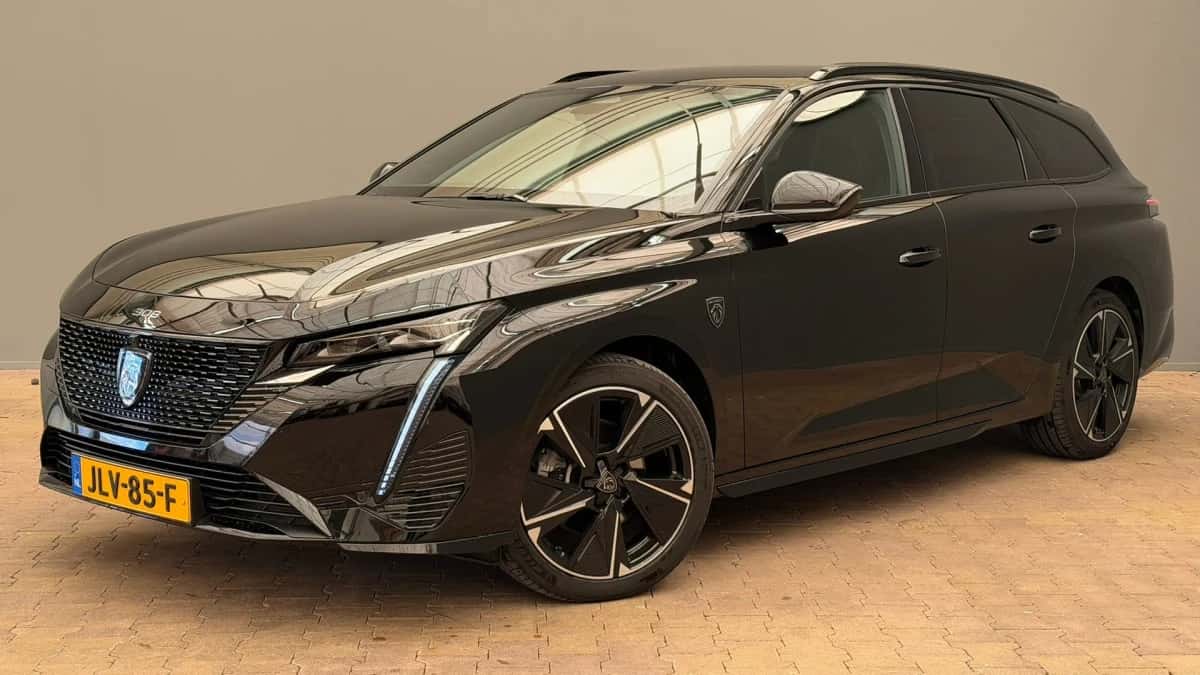 Peugeot e-308 (2025) — foto 1