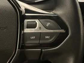 Peugeot 2008 (2021) thumbnail 26