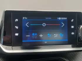 Peugeot 2008 (2021) thumbnail 28