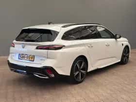 Peugeot 308 (2022) thumbnail 2