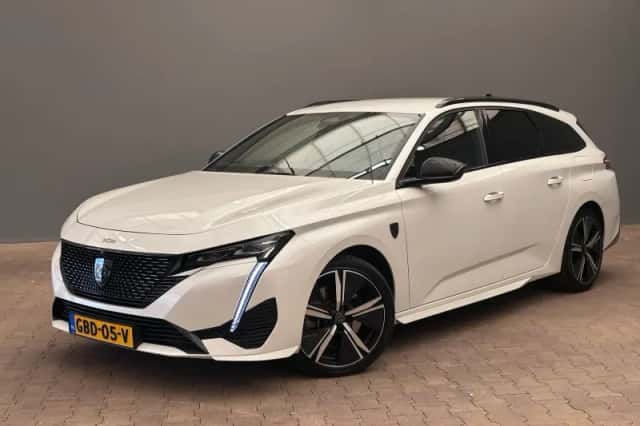 Peugeot 308 (2022) thumbnail 1