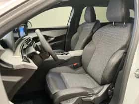 Peugeot 5008 (2025) thumbnail 5