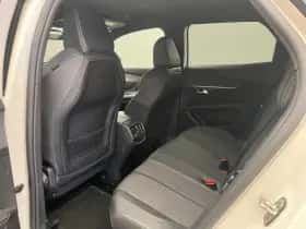 Peugeot 3008 (2019) thumbnail 27