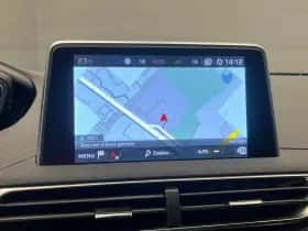 Peugeot 3008 (2019) thumbnail 6