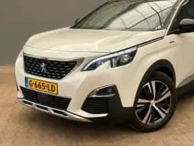 Peugeot 3008 (2019) thumbnail 10