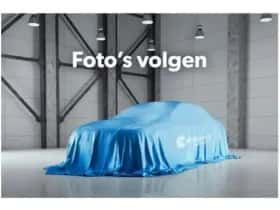 Peugeot 3008 (2023) thumbnail 4