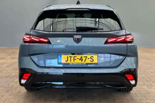 Peugeot e-308 (2025) thumbnail 6