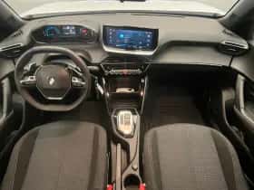 Peugeot 2008 (2025) thumbnail 4