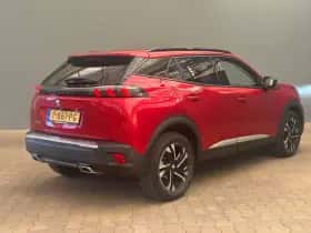 Peugeot 2008 (2022) thumbnail 2