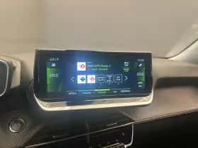 Peugeot 2008 (2022) thumbnail 12