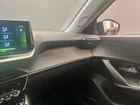 Peugeot 2008 (2022) thumbnail 17