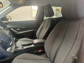 Peugeot 2008 (2022) thumbnail 21