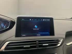Peugeot 3008 (2019) thumbnail 19