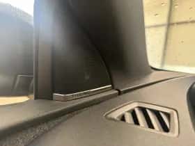 Peugeot 3008 (2019) thumbnail 8