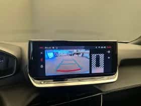 Peugeot 2008 (2024) thumbnail 5