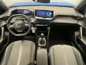 Peugeot 2008 (2024) thumbnail 3