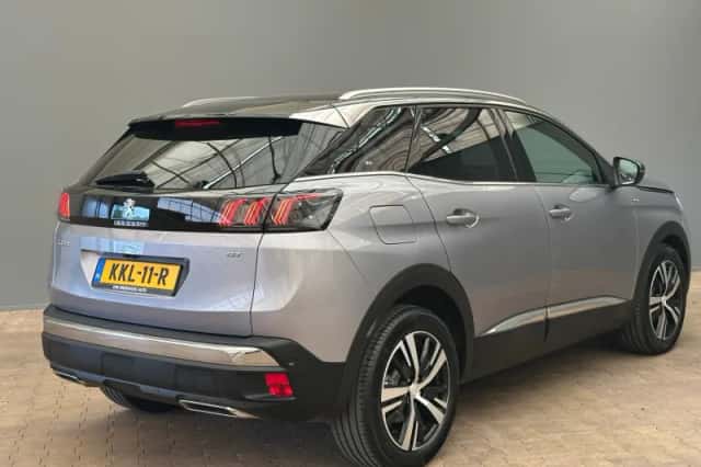 Peugeot 3008 (2024) thumbnail 2