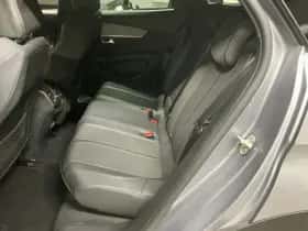 Peugeot 3008 (2023) thumbnail 12