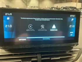 Peugeot 3008 (2023) thumbnail 19