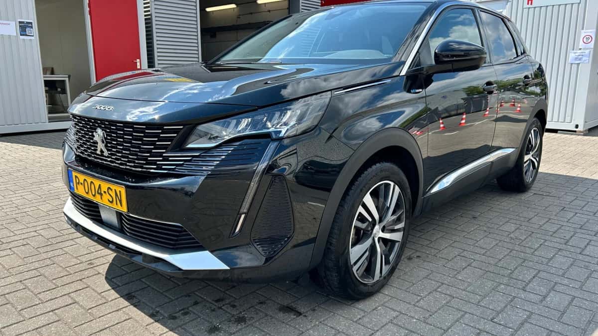 Peugeot 3008 (2022) — foto 1