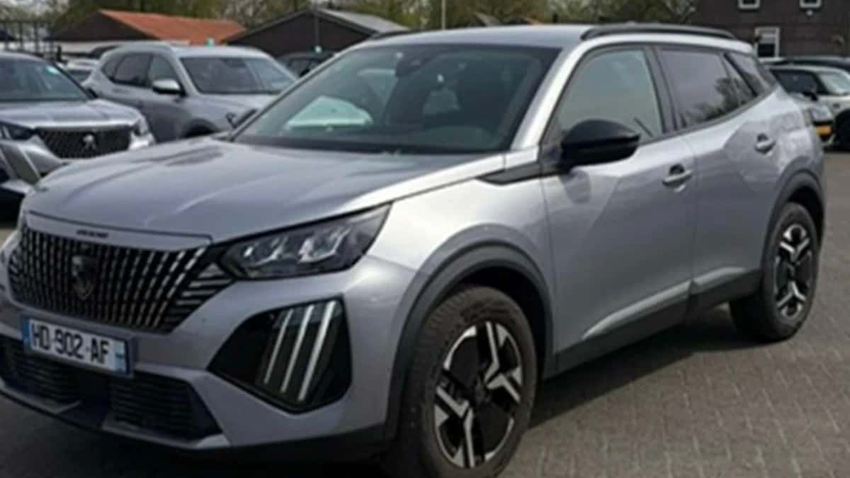 Peugeot 2008 (2025) — foto 1