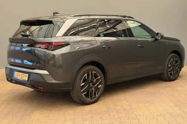 Peugeot 5008 (2026) thumbnail 3
