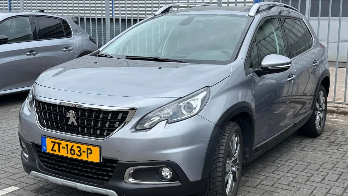 Peugeot 2008 (2019) — foto 1