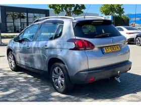 Peugeot 2008 (2018) thumbnail 8