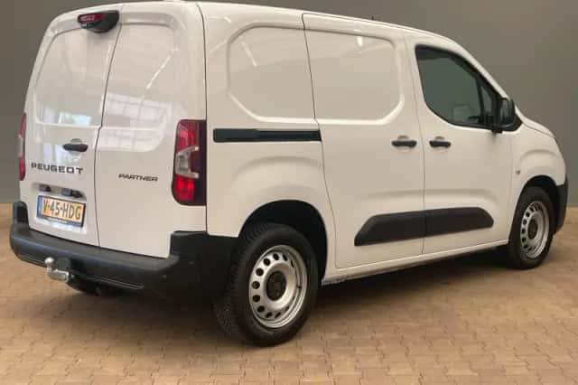 Peugeot Partner (2024) thumbnail 6