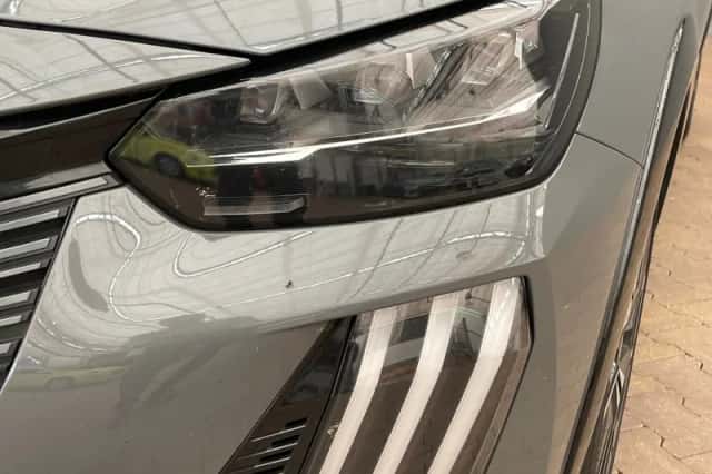 Peugeot 208 (2024) thumbnail 4
