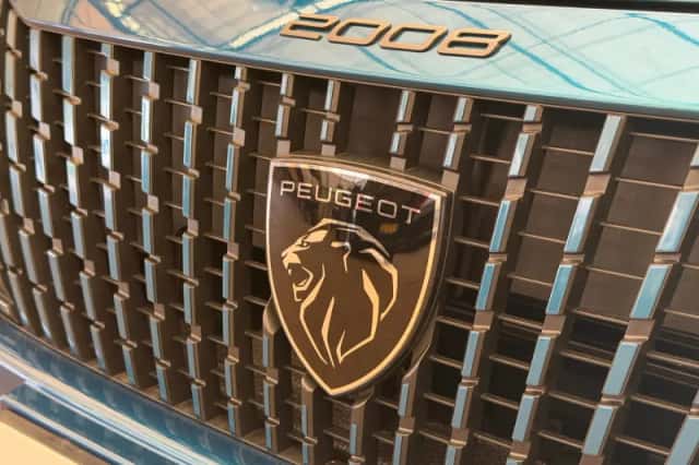 Peugeot 2008 (2025) thumbnail 5