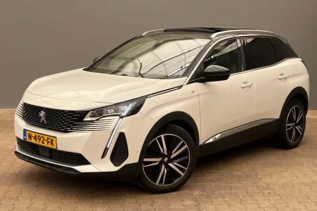 Peugeot 3008 (2021) thumbnail 1