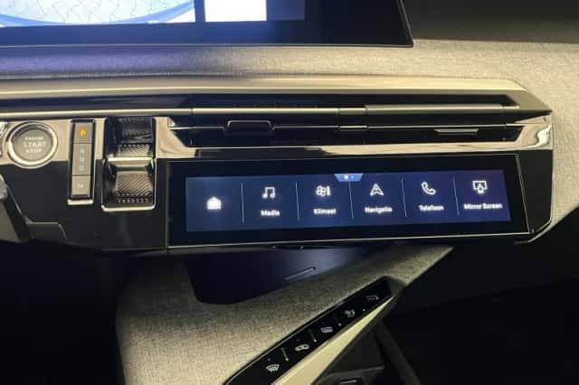 Peugeot 3008 (2025) thumbnail 6