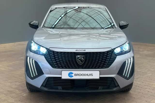 Peugeot 2008 (2025) thumbnail 6