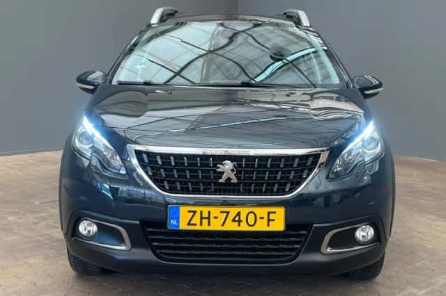 Peugeot 2008 (2019) thumbnail 5