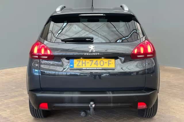 Peugeot 2008 (2019) thumbnail 6