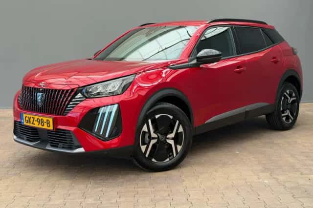 Peugeot 2008 (2024) thumbnail 1
