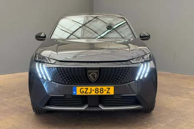 Peugeot 3008 (2025) thumbnail 5