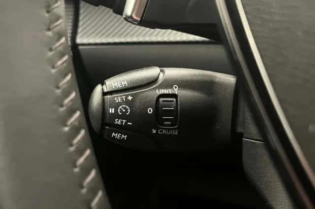 Peugeot 208 (2021) thumbnail 6