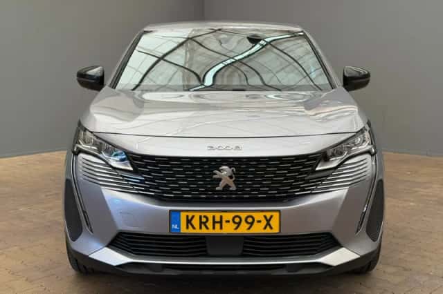 Peugeot 3008 (2024) thumbnail 4