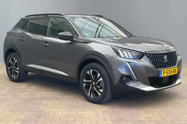 Peugeot 2008 (2021) thumbnail 3