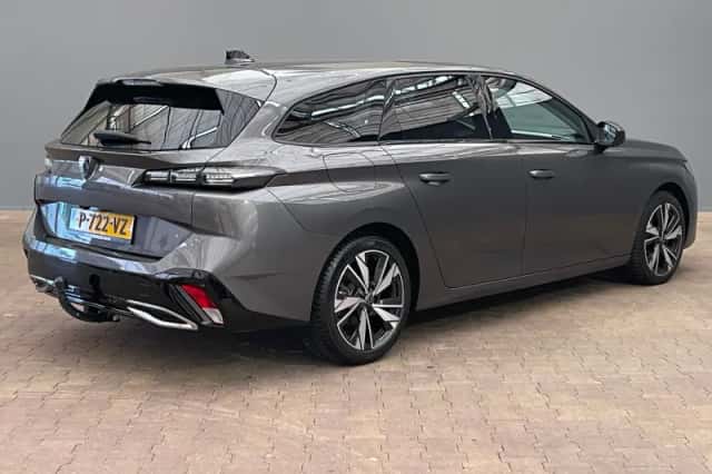 Peugeot 308 (2022) thumbnail 5