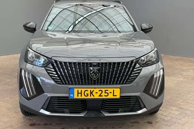 Peugeot e-2008 (2025) thumbnail 4
