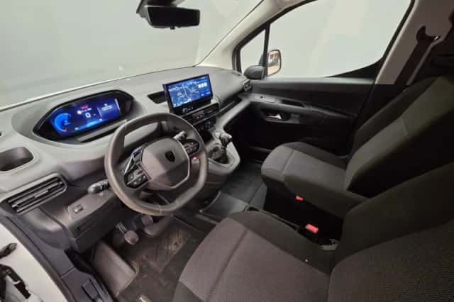 Peugeot Partner (2024) thumbnail 3