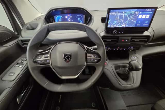 Peugeot Partner (2024) thumbnail 4