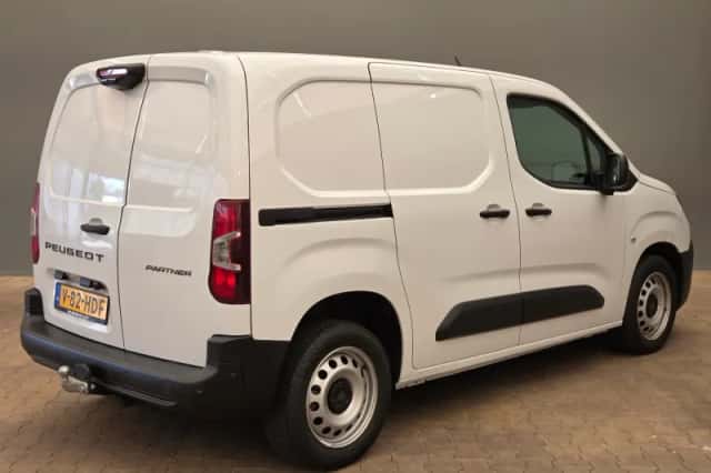 Peugeot Partner (2024) thumbnail 2